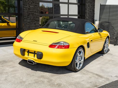 Used 1998 Porsche Boxster RWD image 11