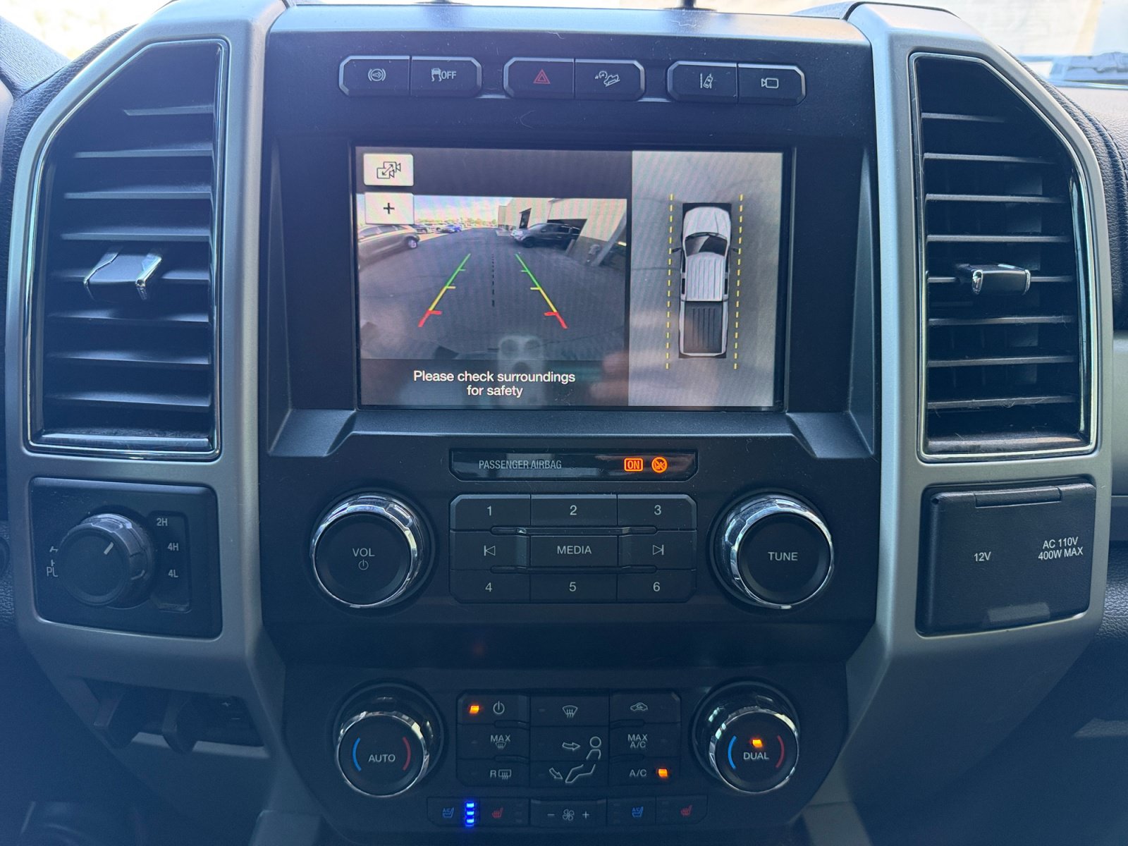 Used 2019 Ford F350 Lariat w/ Lariat Ultimate Package AWD/4WD image 29