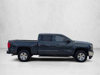 Used 2018 Chevrolet Silverado 1500 LT w/ All Star Edition AWD/4WD video 4