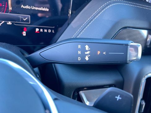 New 2026 GMC Yukon XL Elevation w/ LPO, Illumination Package image 18