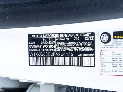 Used 2023 Mercedes-Benz S 500 4MATIC image 32