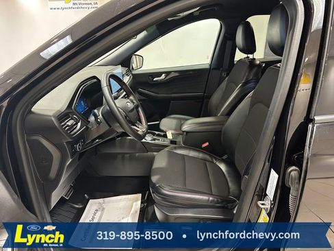 Used 2023 Ford Escape ST-Line Select w/ Tech Pack #2 image 6