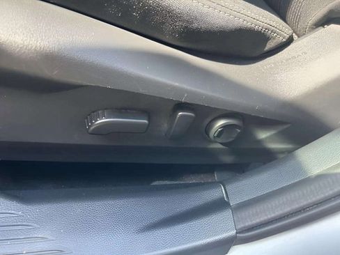 Used 2022 Subaru Legacy Premium image 8