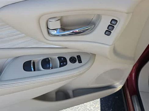 Used 2018 Nissan Murano SL w/ Moonroof Package FWD image 35