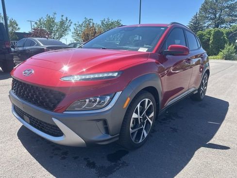 Used 2022 Hyundai Kona Limited AWD/4WD image 9