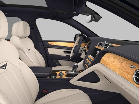 New 2025 Bentley Bentayga image 5