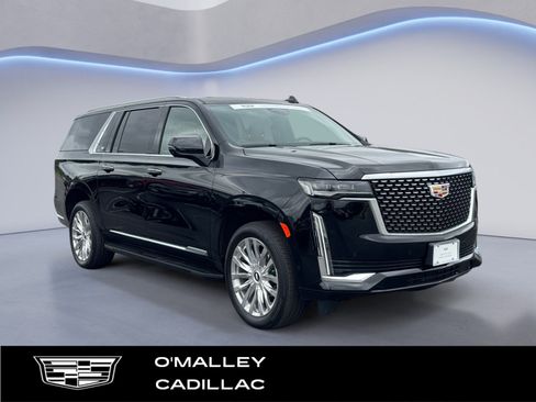 Used 2022 Cadillac Escalade ESV Premium Luxury AWD/4WD image 7