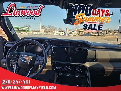 New 2026 GMC Sierra 2500 AT4 w/ AT4 Premium Plus Package AWD/4WD image 9