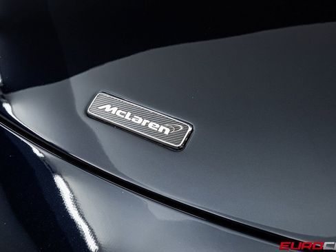 Used 2016 McLaren 675LT Spider image 15