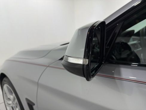 Used 2019 BMW 440i xDrive Coupe w/ M Sport Package image 9