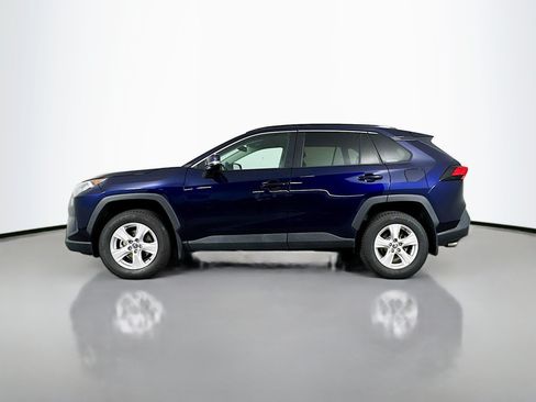Certified 2021 Toyota RAV4 XLE AWD/4WD image 4