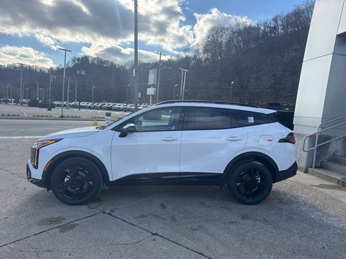 New 2026 Kia Sportage X-Line w/ X-Line Technology Package image 4