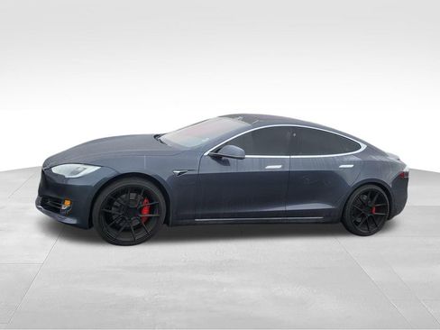 Used 2018 Tesla Model S P100D AWD/4WD image 2