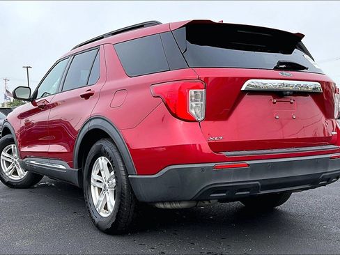 Used 2020 Ford Explorer XLT RWD image 6