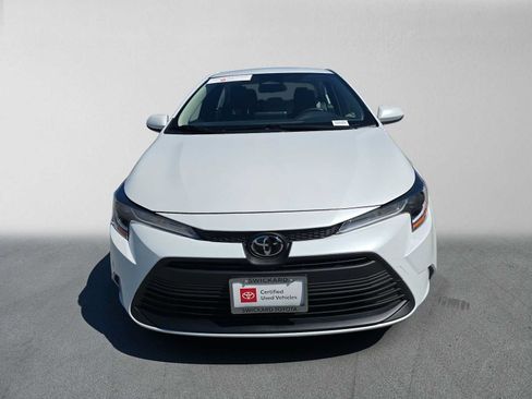 Used 2026 Toyota Corolla LE FWD image 8
