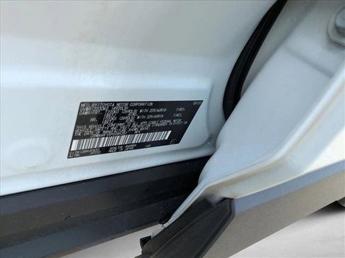 Used 2023 Toyota RAV4 XLE Premium image 25