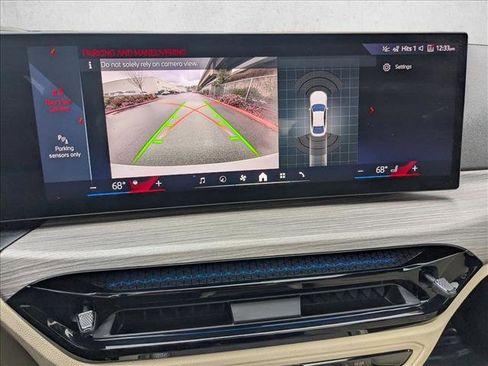 Certified 2025 BMW i4 xDrive40i w/ Premium Package image 16