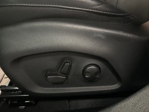 Used 2022 Jeep Compass Limited image 20