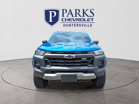 Certified 2023 Chevrolet Colorado Trail Boss w/ LPO, Dark Essentials Package AWD/4WD image 2