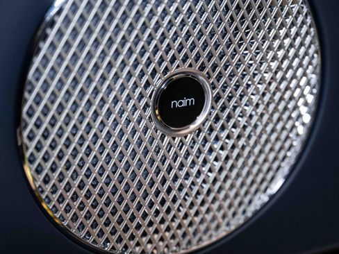 Used 2024 Bentley Flying Spur V8 image 49