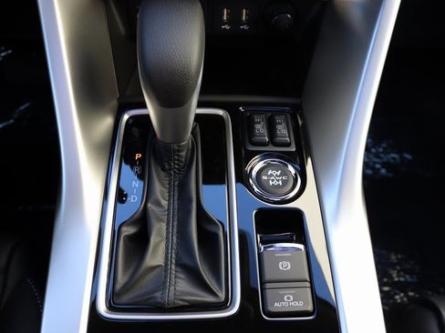 New 2026 Mitsubishi Eclipse Cross SEL image 13