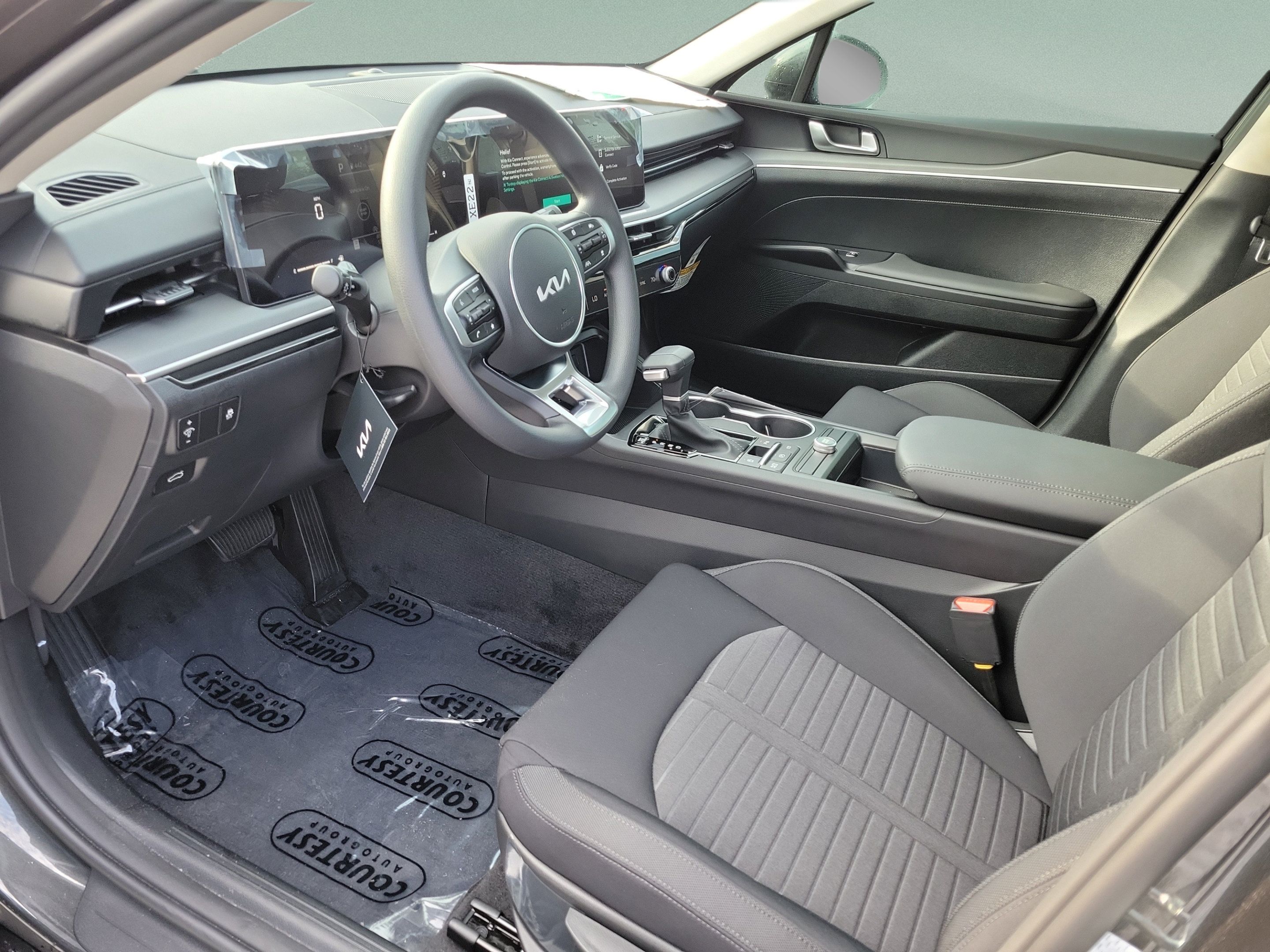 New 2026 Kia K5 LXS FWD image 14