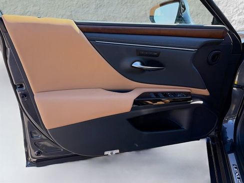 New 2025 Lexus ES 350 w/ Premium Package image 22