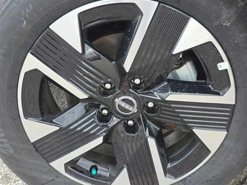 New 2026 Nissan Kicks SV w/ SV Premium Package image 10