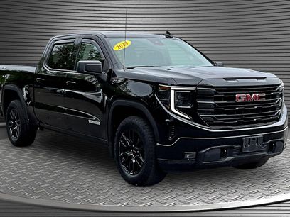 Used 2024 GMC Sierra 1500 Elevation