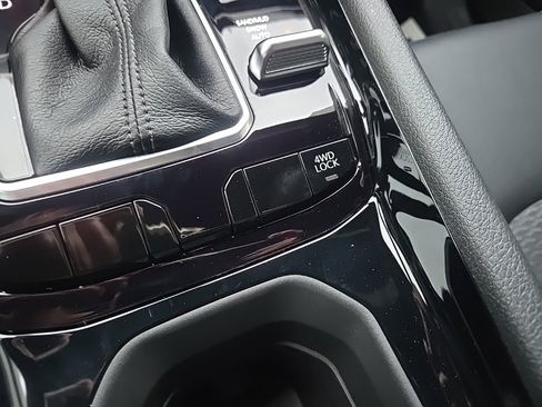 New 2026 Jeep Compass Latitude image 62