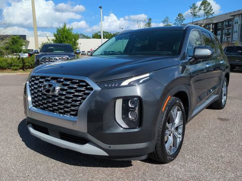 Used 2020 Hyundai Palisade SEL w/ Premium Package image 2