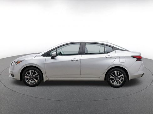 Used 2025 Nissan Versa SV FWD image 4