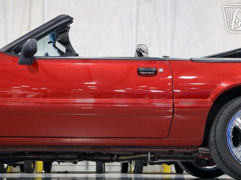 Used 1992 Ford Mustang LX image 26