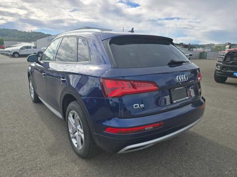 Used 2018 Audi Q5 2.0T Premium w/ Convenience Package AWD/4WD image 16
