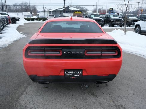 Used 2017 Dodge Challenger R/T Scat Pack image 9