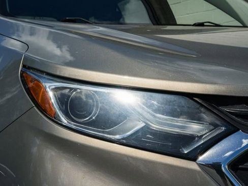 Used 2018 Chevrolet Equinox LT w/ Sun & Infotainment Package image 14