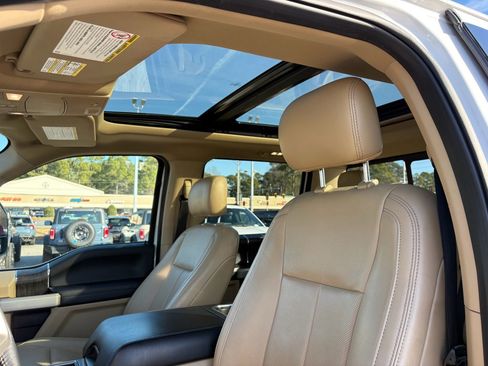 Used 2020 Ford F350 Lariat w/ Tremor Off-Road Package image 14