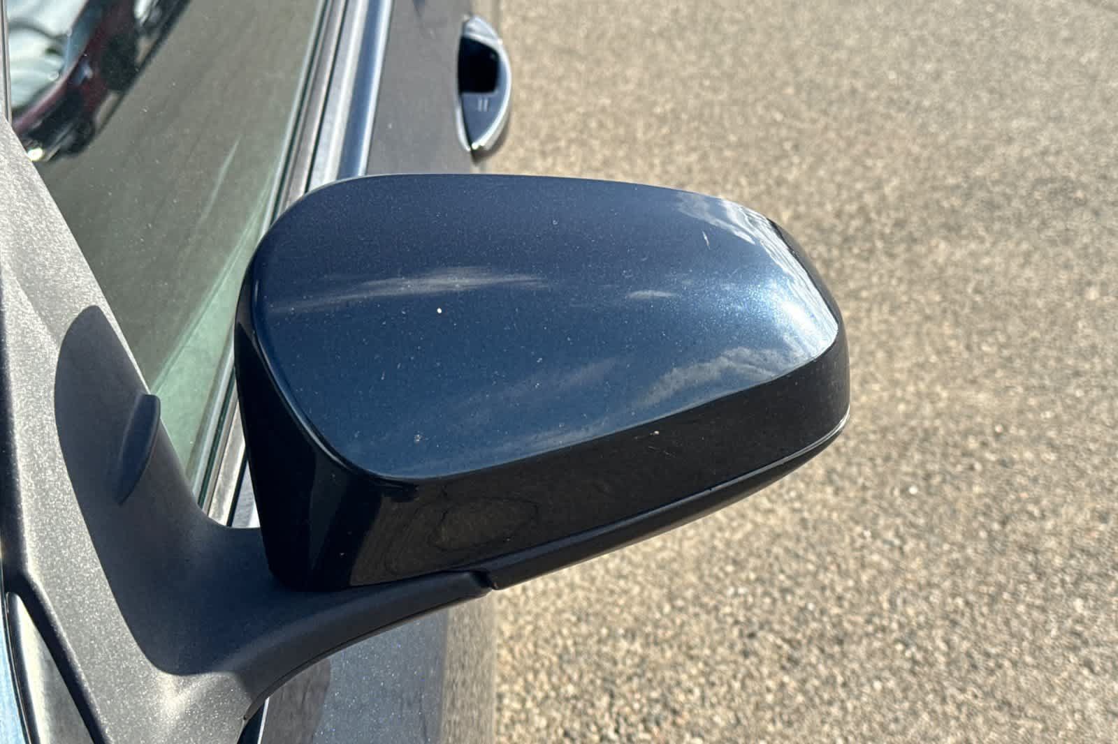 Used 2019 Toyota Corolla XLE FWD image 12