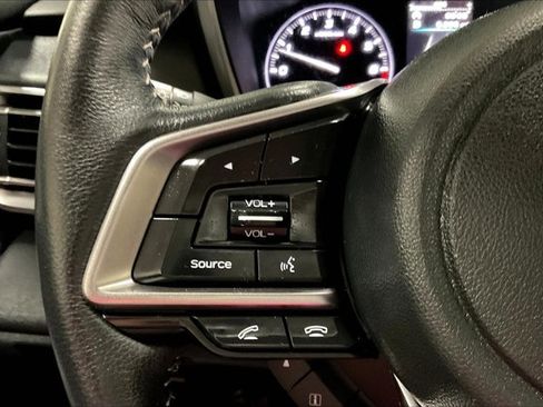 Used 2022 Subaru Outback Limited XT image 18