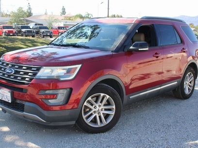 Used 2017 Ford Explorer XLT w/ Equipment Group 202A