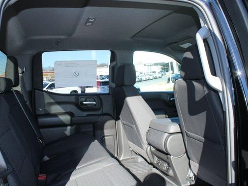 New 2026 GMC Sierra 1500 Pro w/ Graphite Edition image 5