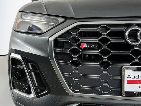 Used 2025 Audi SQ5 Premium Plus image 16