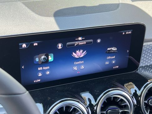 New 2026 Mercedes-Benz GLB 250 4MATIC image 25
