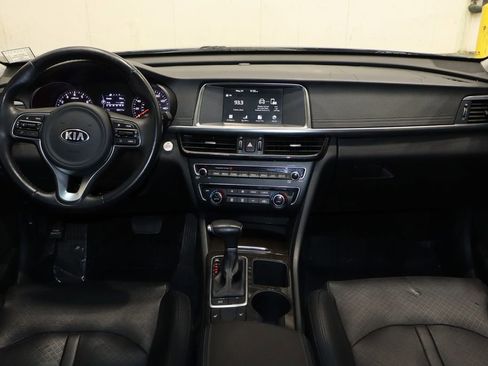 Used 2018 Kia Optima EX image 30
