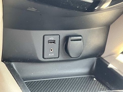 Used 2016 Nissan Rogue SL AWD/4WD image 20