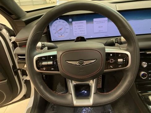 Used 2025 Genesis G80 3.5T Sport image 12
