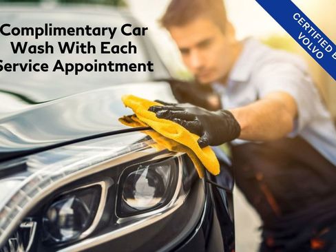 Used 2023 Volvo XC40 B5 Ultimate w/ Protection Package Premier image 37