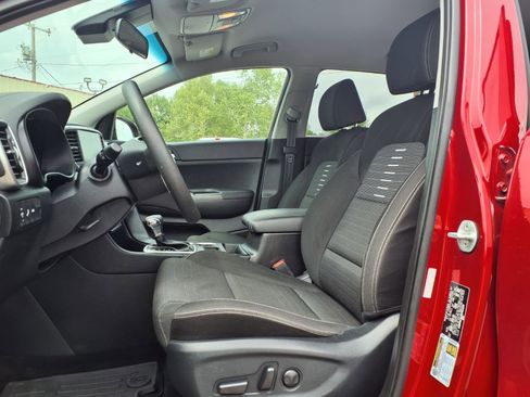 Used 2022 Kia Sportage LX w/ LX AWD Value Edition Package image 14