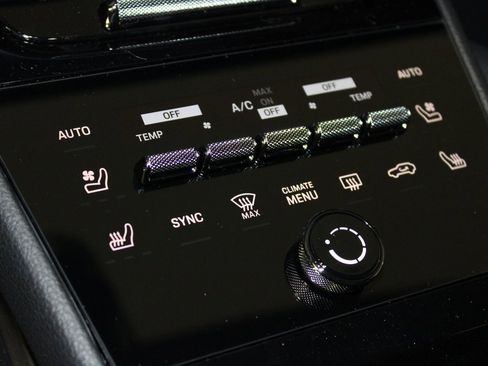 New 2026 Porsche Cayenne image 33