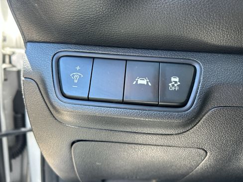 Used 2019 Kia Forte LXS FWD image 14